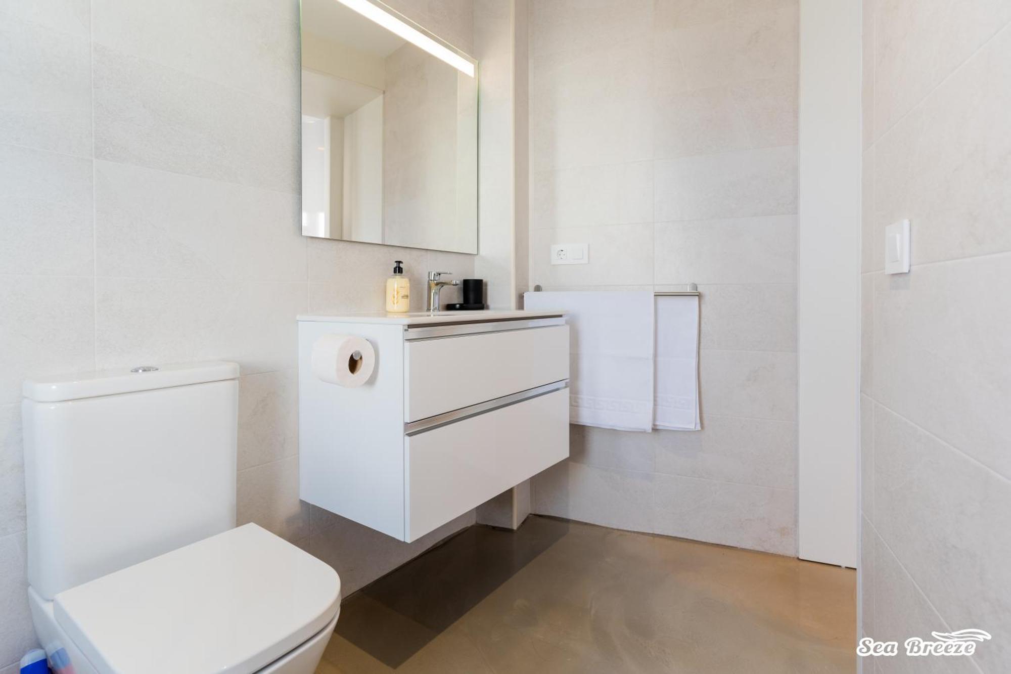 2 Apartments Sea Breeze Фамара Экстерьер фото