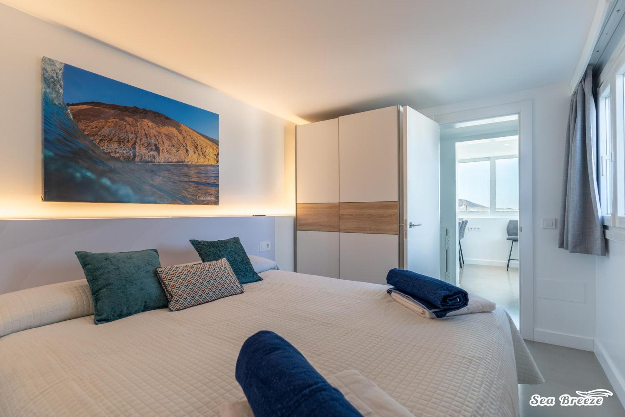 2 Apartments Sea Breeze Фамара Экстерьер фото